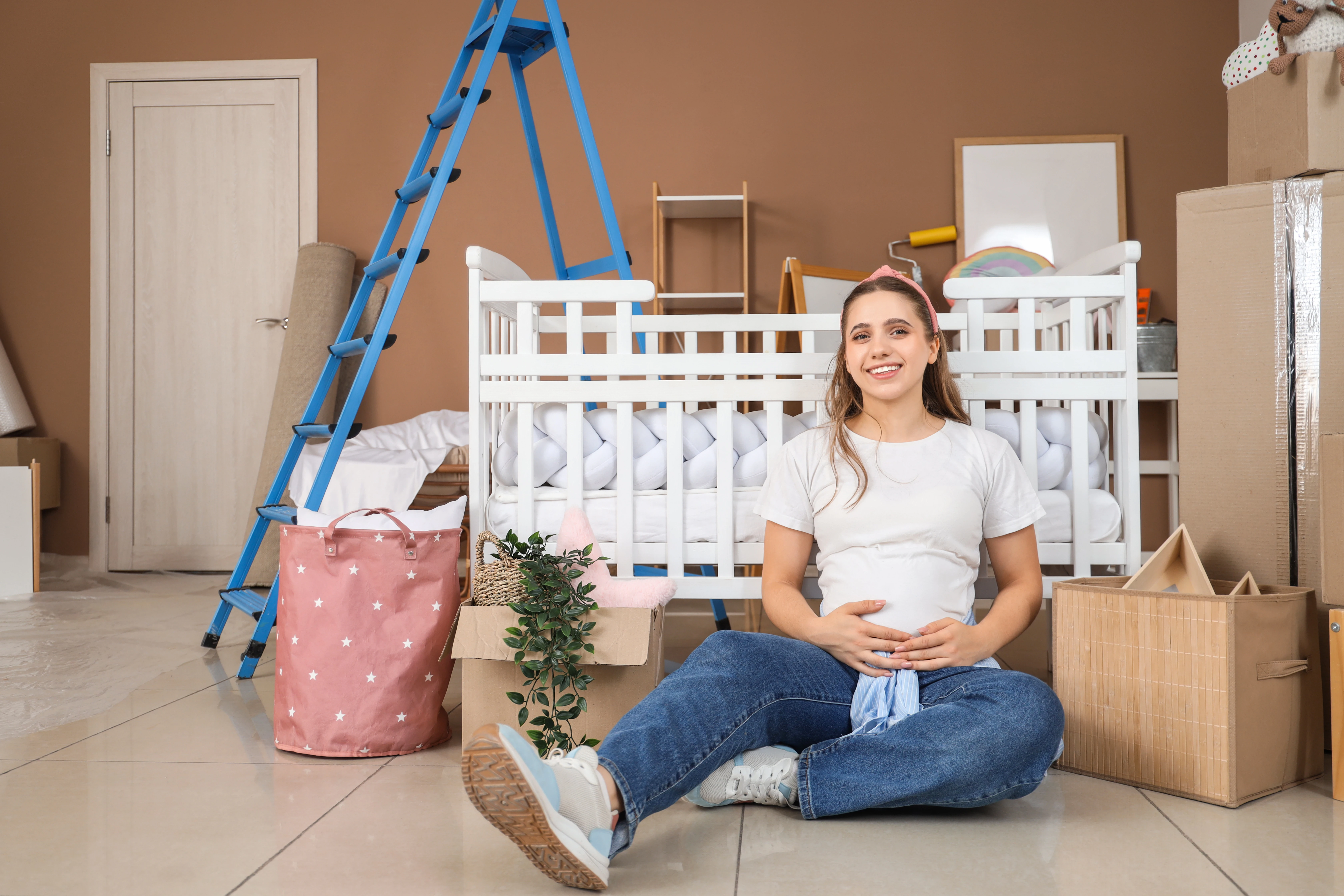 Préparer l’arrivée d’un bébé : où stocker les affaires inutiles temporairement ?