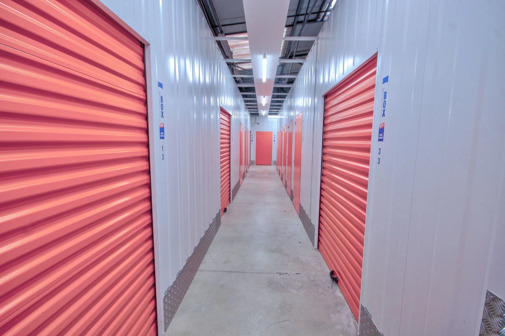 self stockage drive mondialbox saumur