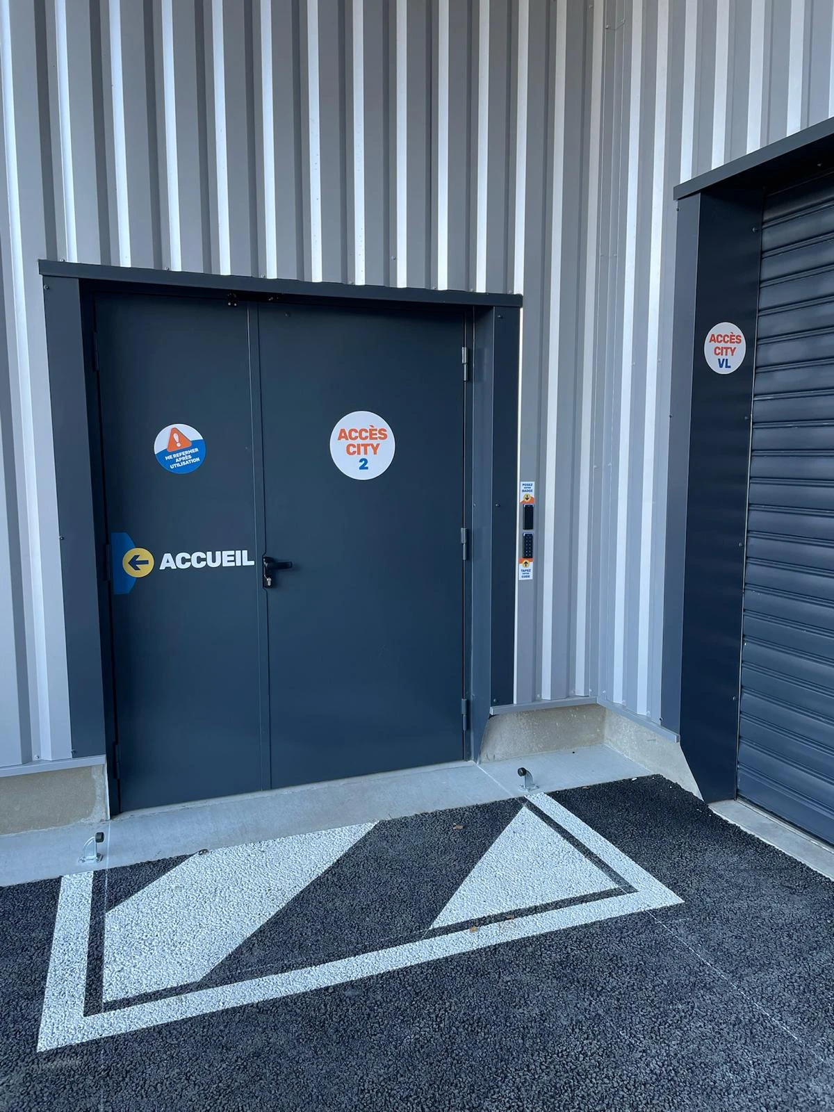 garde-meuble-tours37