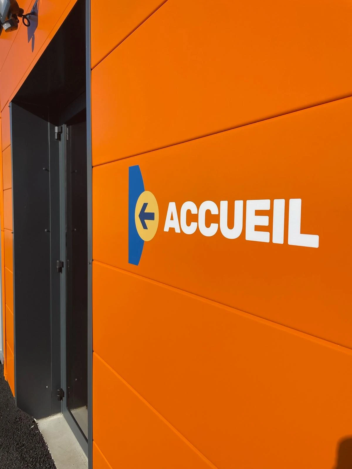 garde-meuble-tours44